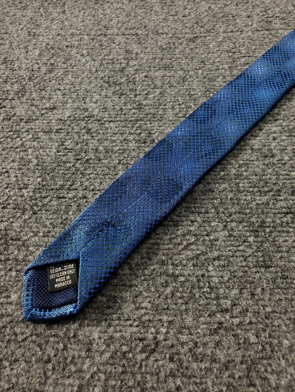 Thomas Pink Pontic Dot Silk Tie Royal Blue 2004 Jacquard Handmade Formal NEW